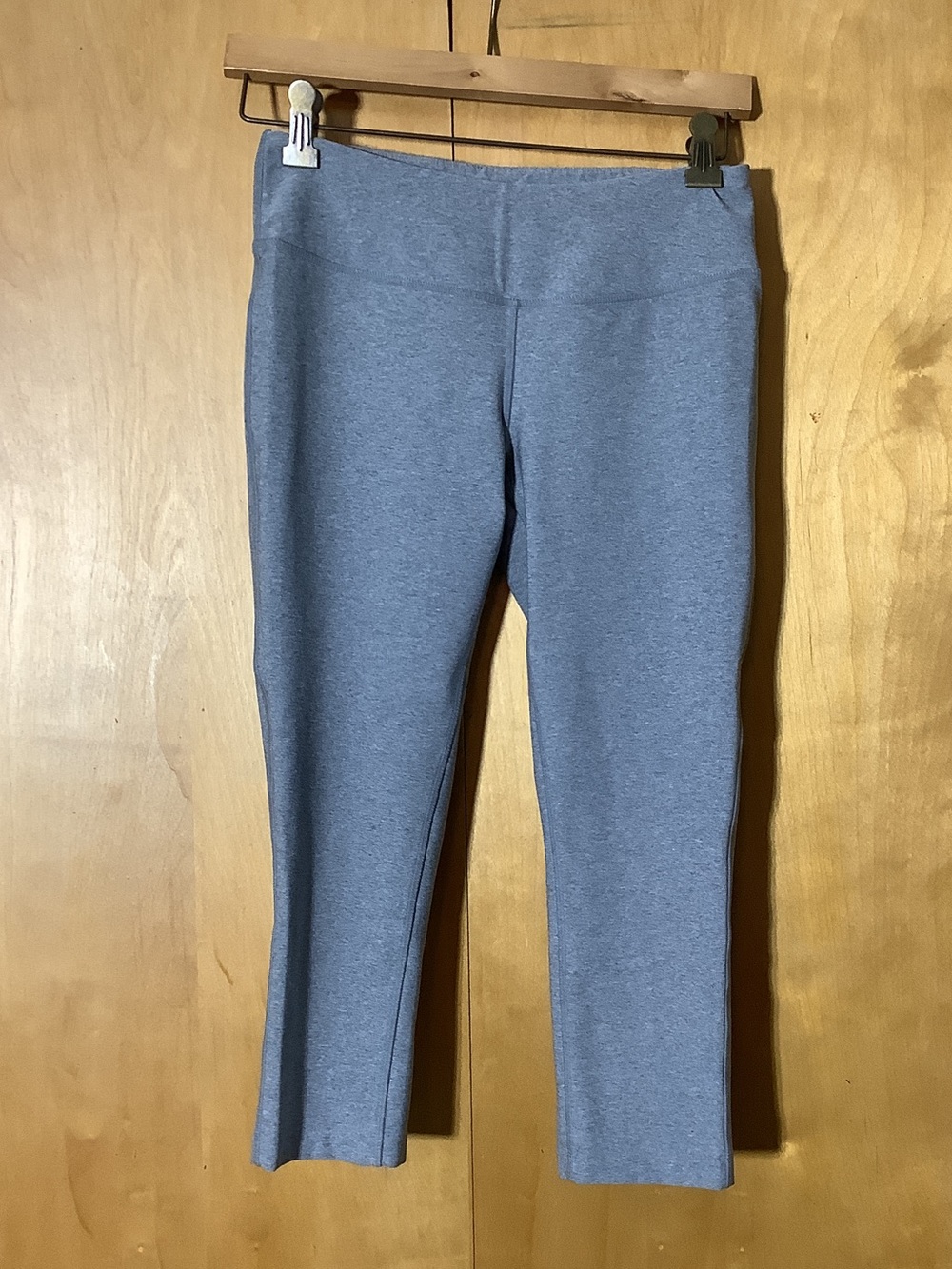 Mondetta gray heathered leggings, size small